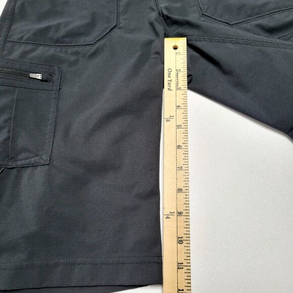 Kuhl Horizn Black Bermuda Cargo Roll Up Hiking Shorts UPF 50+ Quick Dry Size 2 - Picture 14 of 16